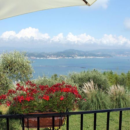Agriturismo Terrazza Sul Golfo - Il Casale La Spezia Extérieur photo