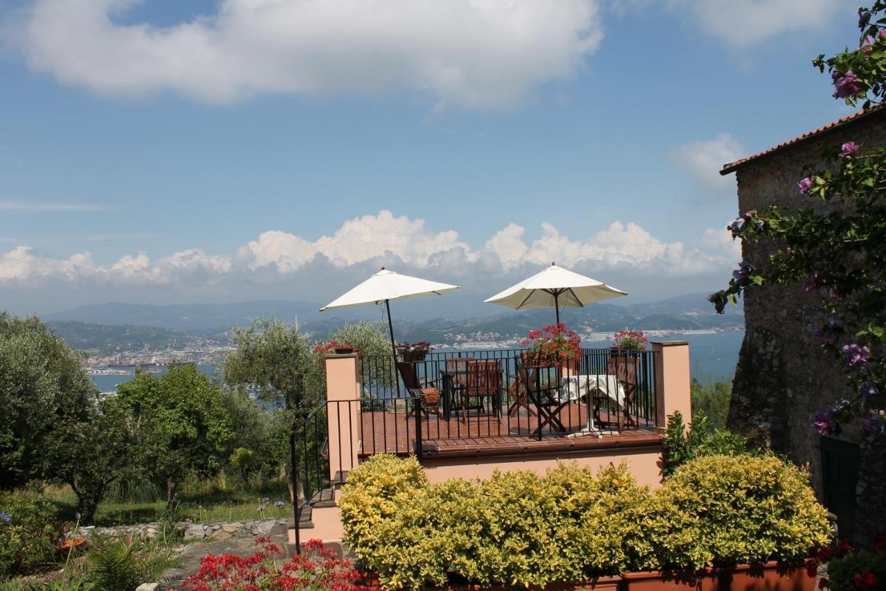 Agriturismo Terrazza Sul Golfo - Il Casale La Spezia Extérieur photo